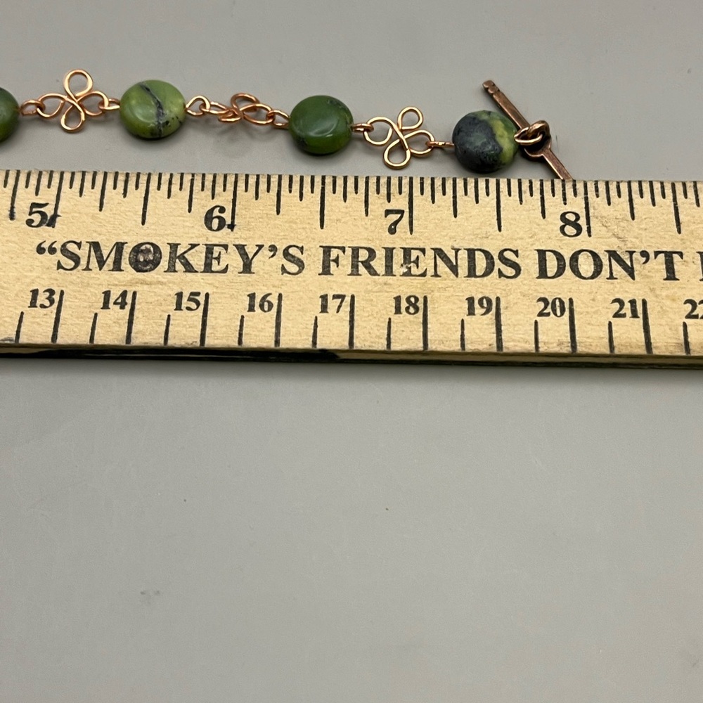 Copper and Green Aventurine Bracelet with Decorative Links - Picture 3 of 3